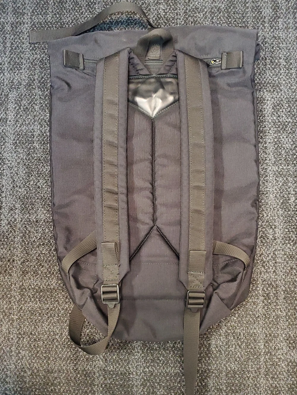 Braasi urban rolltop backpack made